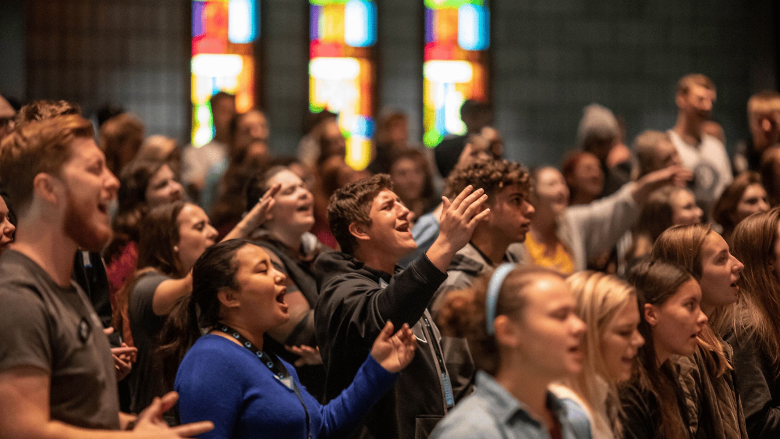 students worshipping