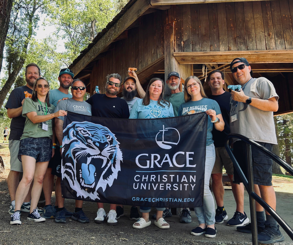 Alumni-Camp-Serving 