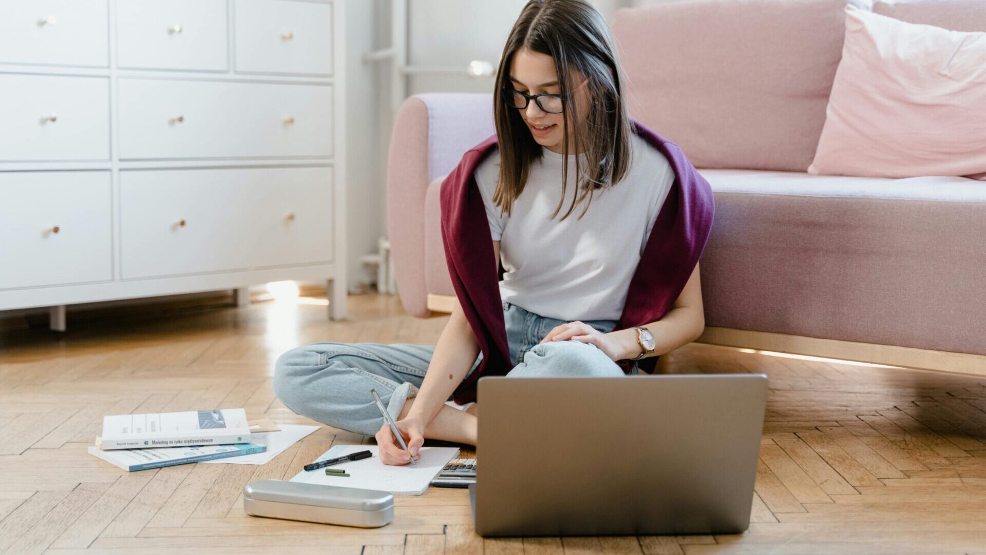 Online-Student-Studying