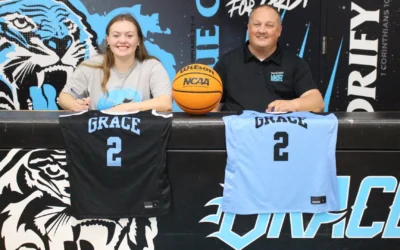Women's Basketball Signs Talented Transfer