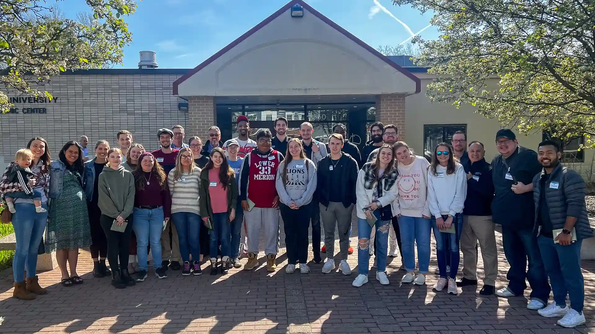 Grad-breakfast-homecoming-group